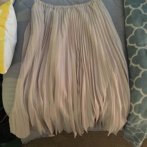 LC Lauren Conrad Grey/Gold Pleated Midi Skirt NWT!